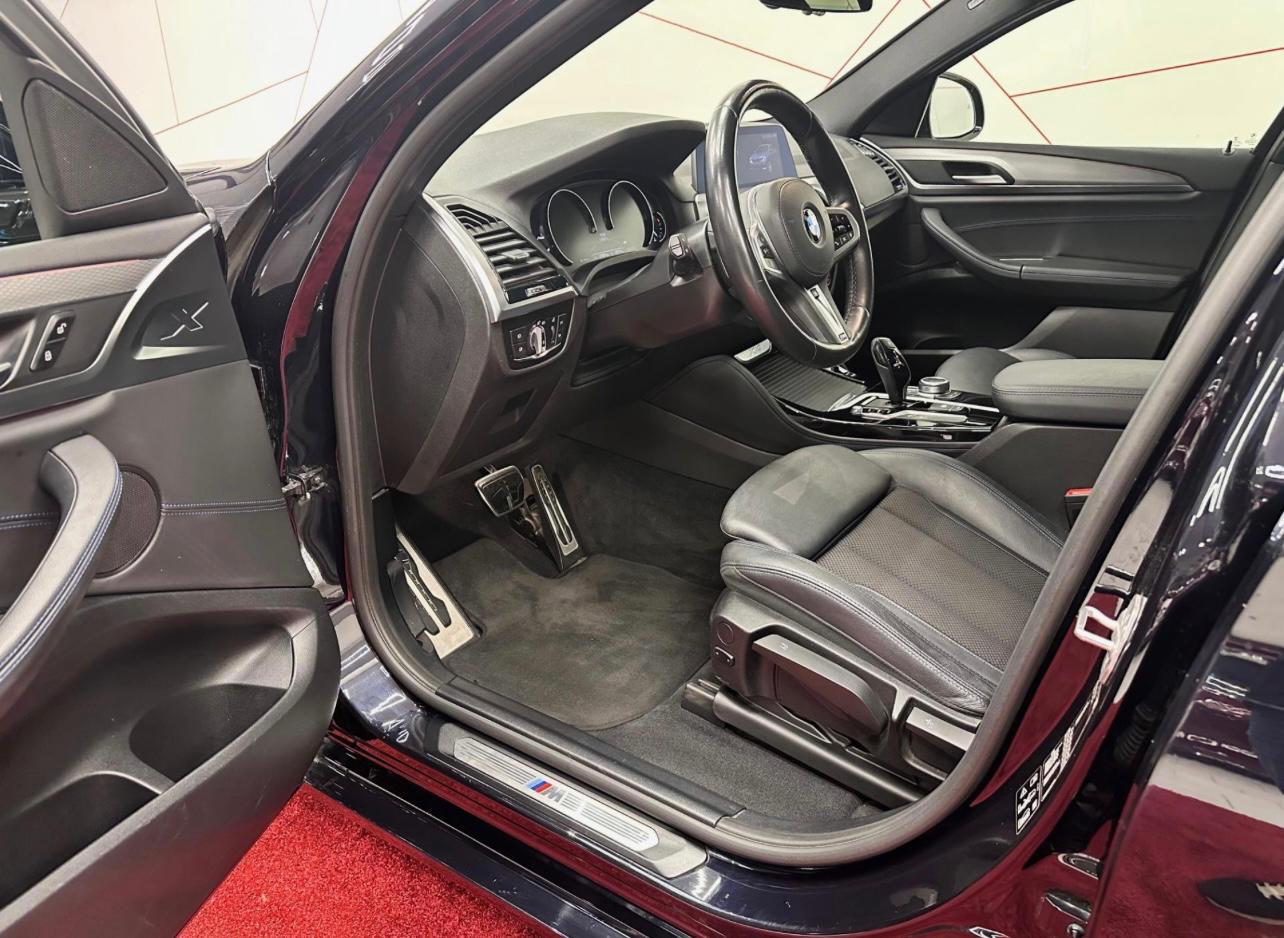 BMW X4 2021 front view